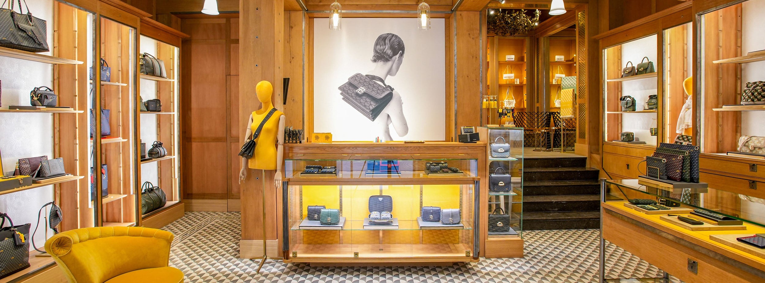 Flagship Store - Paris