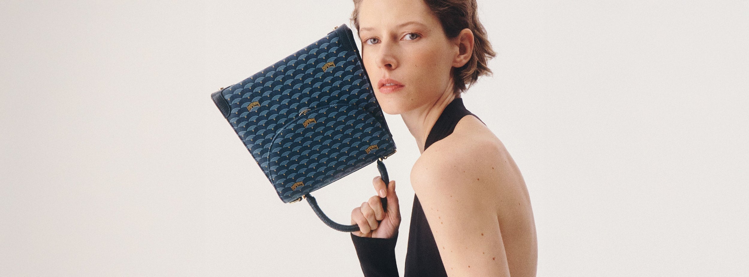 Faurever 春夏 2025