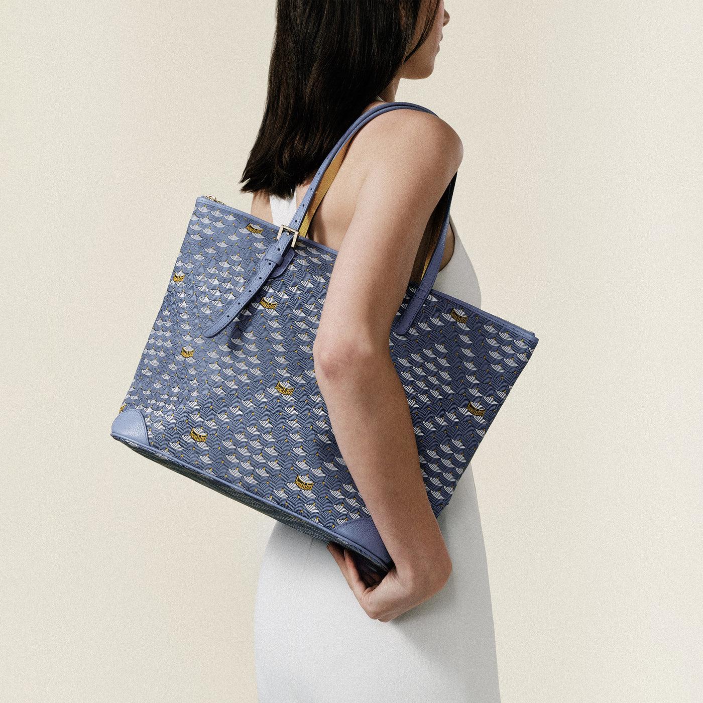 Daily Battle 35 Zip Bag