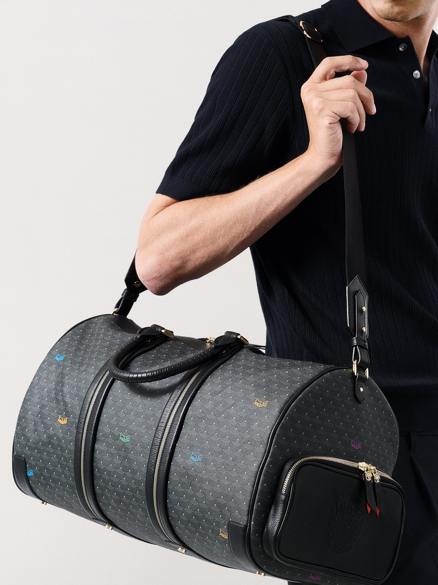 TRAVEL BAGS