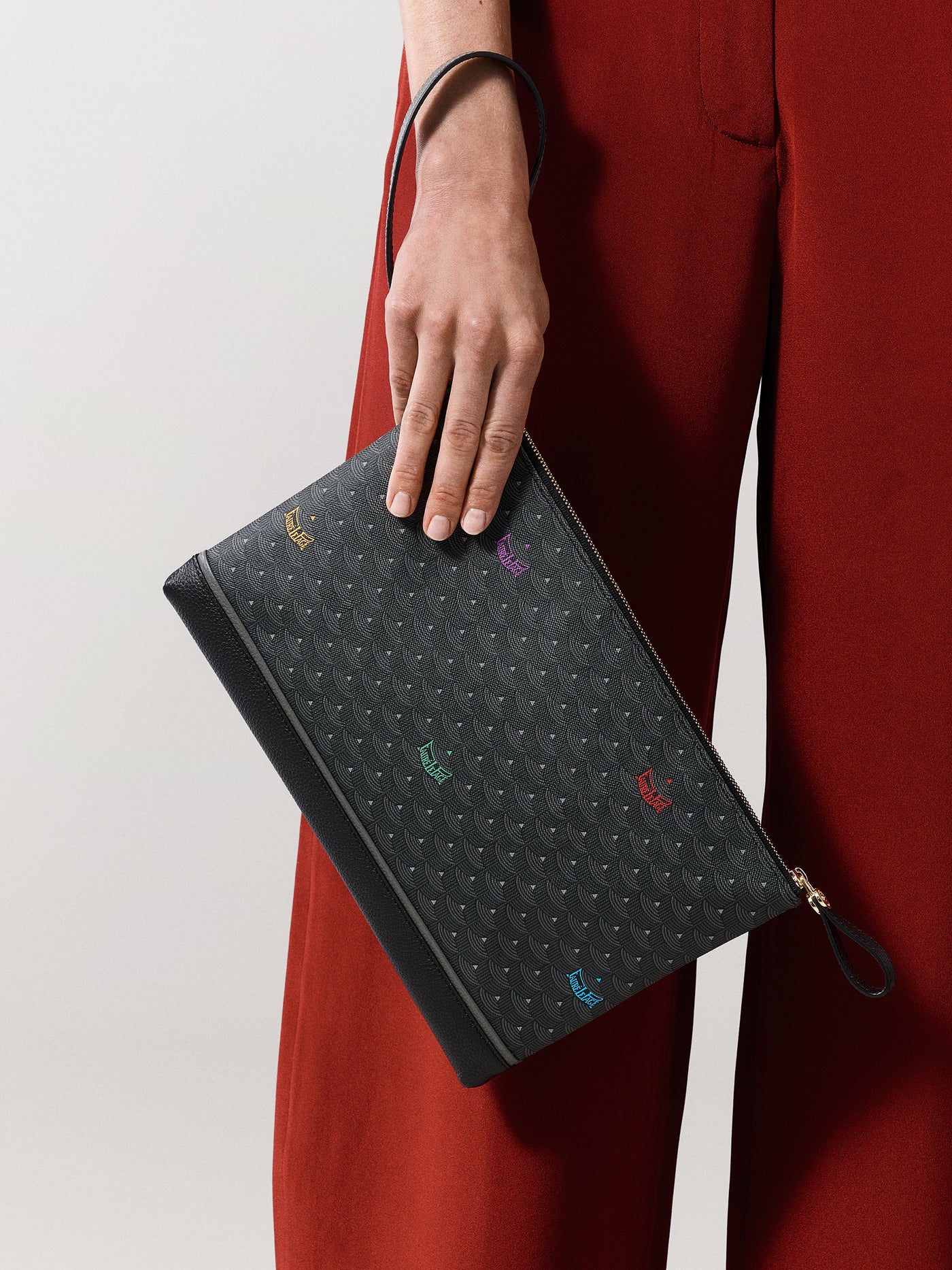 POCHETTES