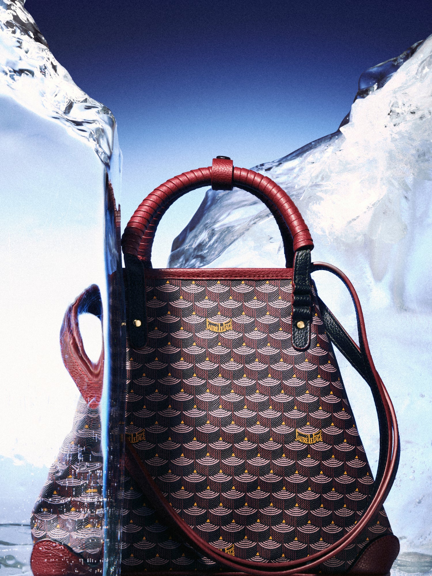 SagaCity 18 - Spark Hand Bag | Fauré Le Page