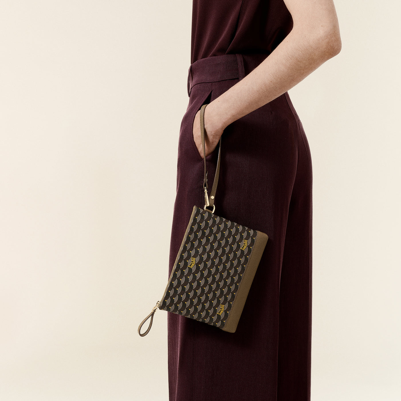 Pochette 19