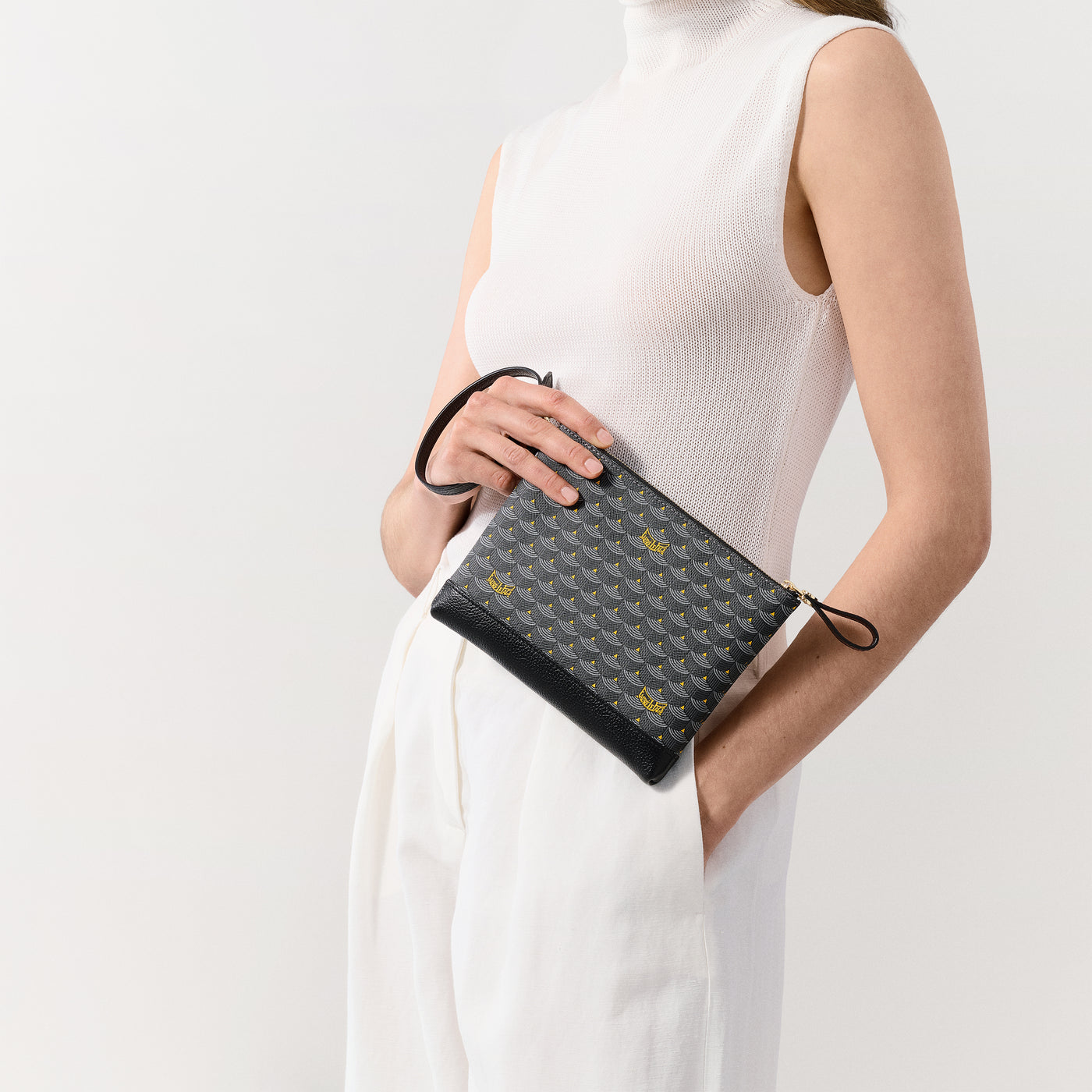 Pochette 19