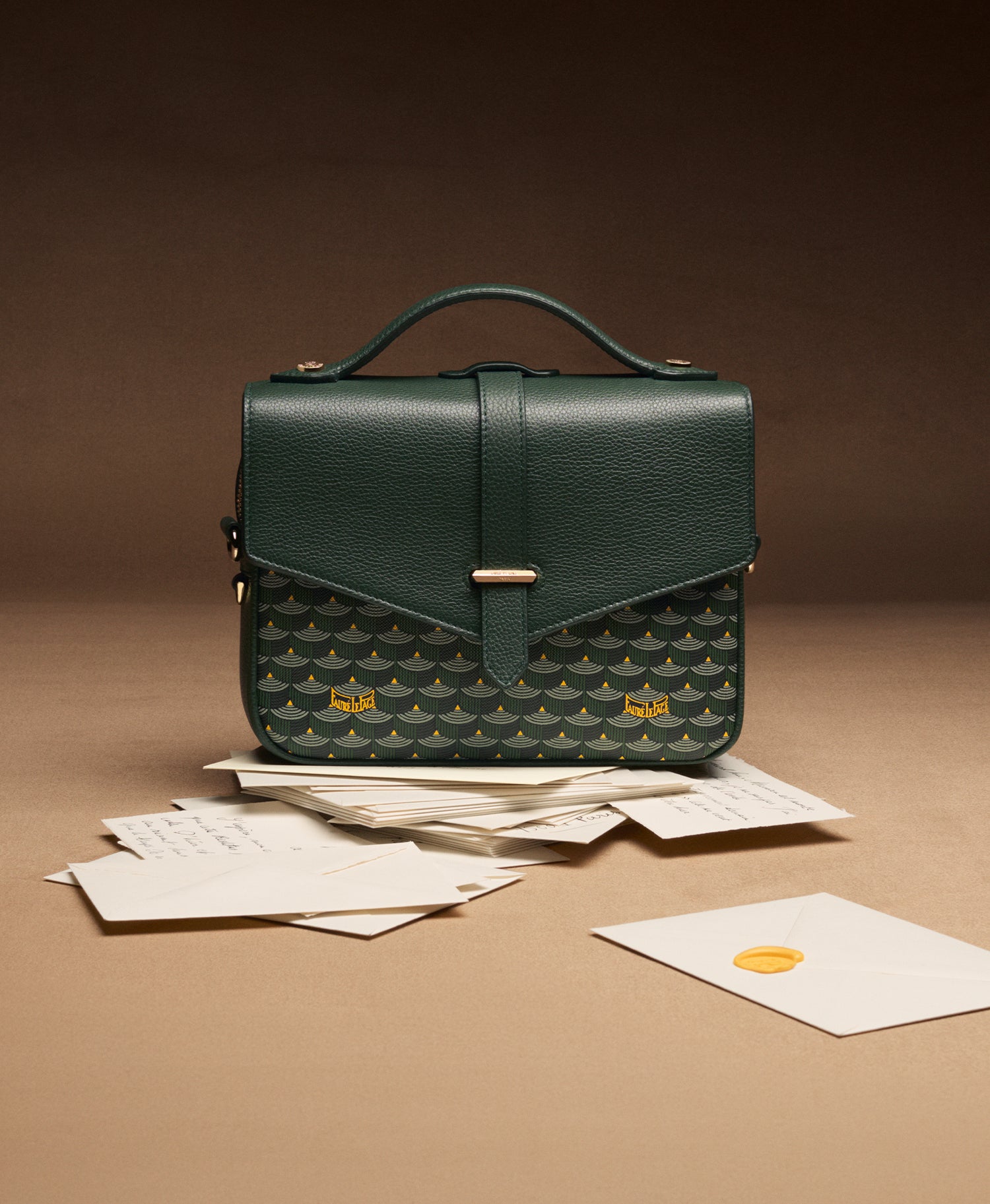 SagaCity 18 Bag | Fauré Le Page