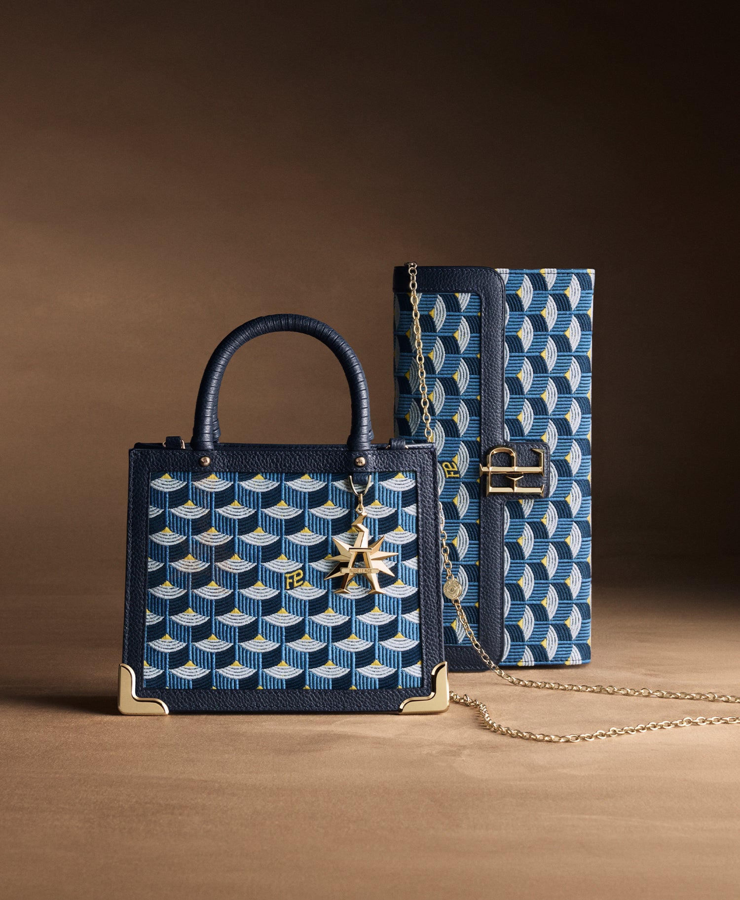 SagaCity 18 – Fairy Scale Bag | Fauré Le Page